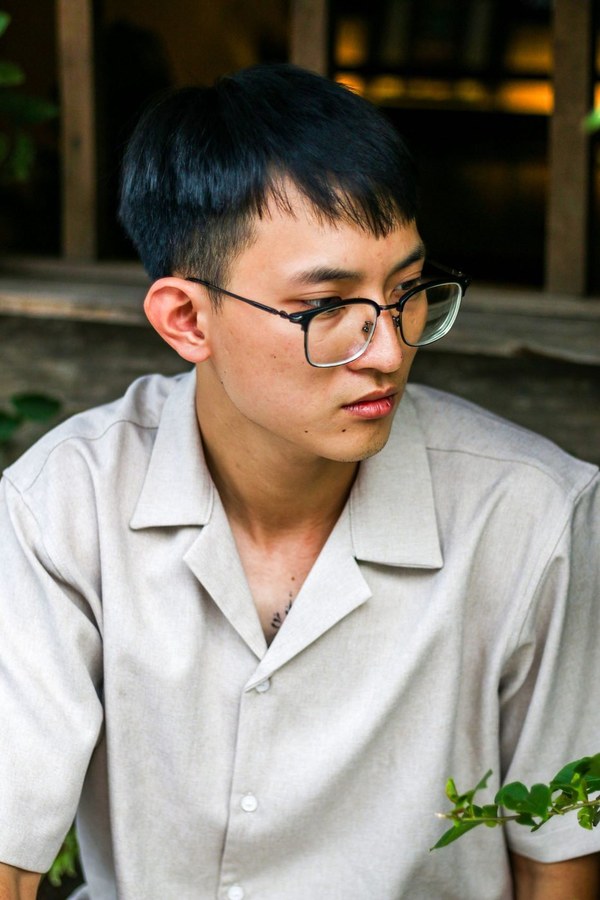 Portrait of Wei Ming Tan, author of My Daily Narrative.